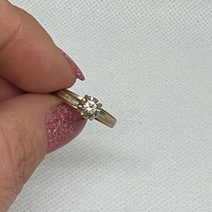 Vintage 14k two tone gold Keepsake diamond ring